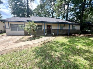 307 Jill Street, Conroe, TX 77303