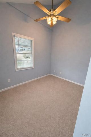 7615 Folk Avenue, Maplewood, MO 63143