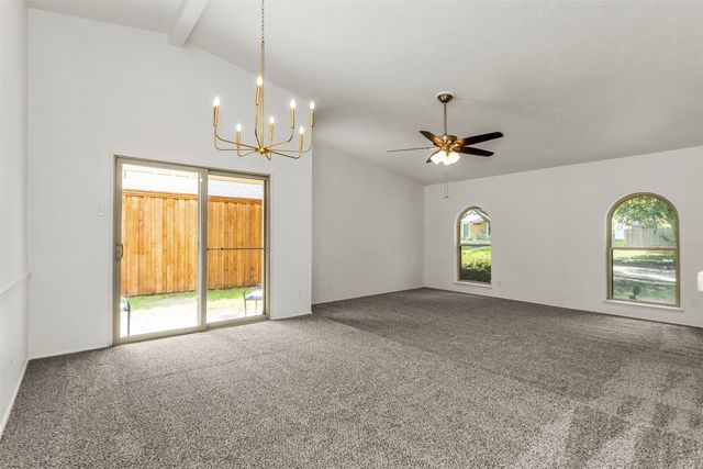 5009 Middleton Circle, The Colony, TX 75056