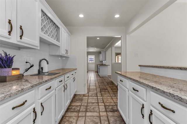 5009 Middleton Circle, The Colony, TX 75056