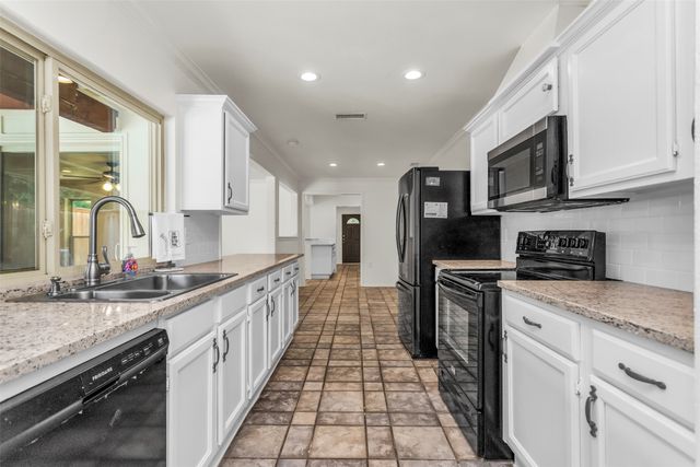 5009 Middleton Circle, The Colony, TX 75056