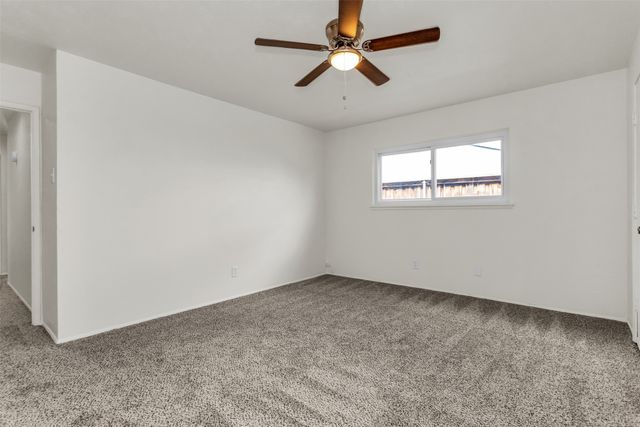 5009 Middleton Circle, The Colony, TX 75056