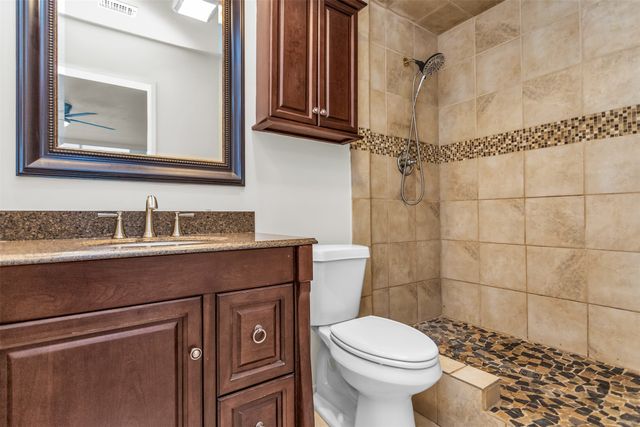 5009 Middleton Circle, The Colony, TX 75056