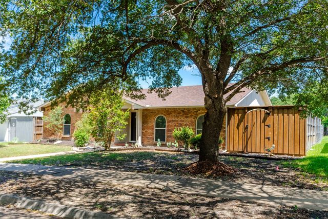 5009 Middleton Circle, The Colony, TX 75056