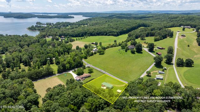 435 Stump Hollow Rd, Spring City, TN 37381