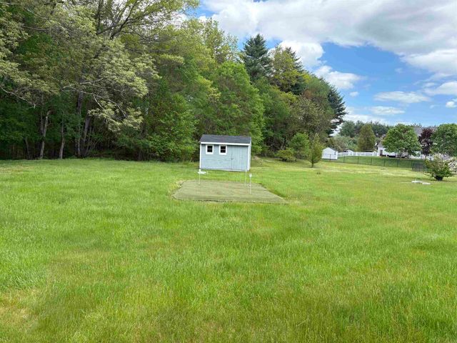 144 Old Derry Road, Londonderry, NH 03053