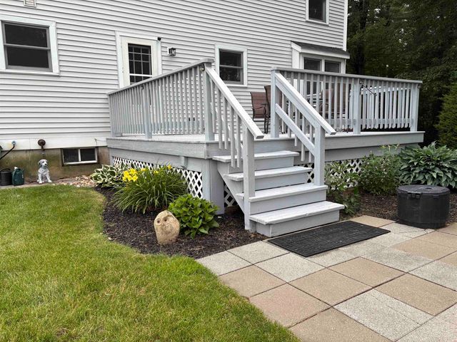 144 Old Derry Road, Londonderry, NH 03053