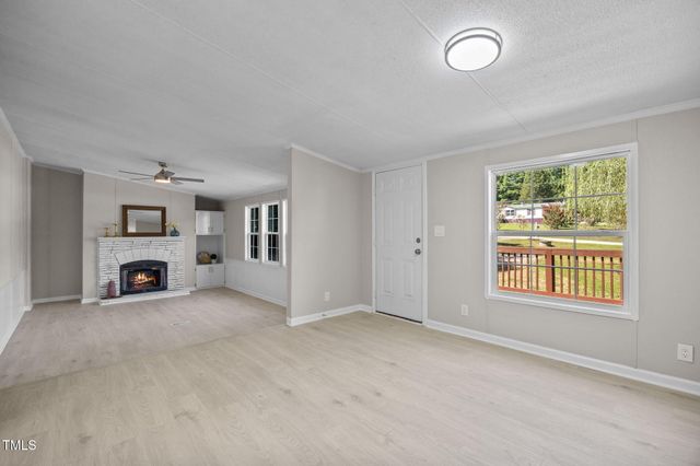 261 Ragland Lane, Henderson, NC 27537