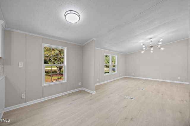 261 Ragland Lane, Henderson, NC 27537