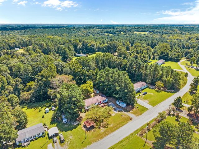261 Ragland Lane, Henderson, NC 27537