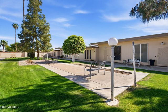 9903 W Lancaster Drive, Sun City, AZ 85351