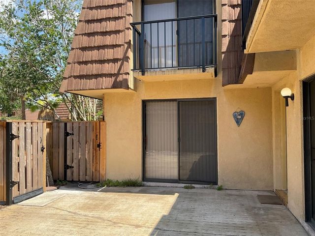 5282 CORAL COURT 620, Orlando, FL 32811