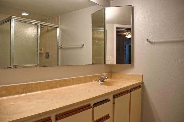 5282 CORAL COURT 620, Orlando, FL 32811