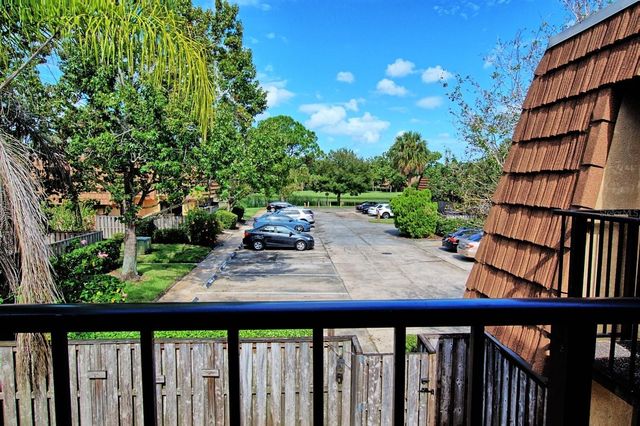 5282 CORAL COURT 620, Orlando, FL 32811