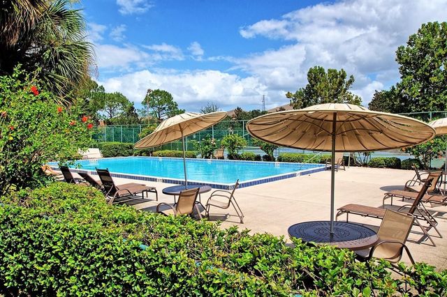 5282 CORAL COURT 620, Orlando, FL 32811