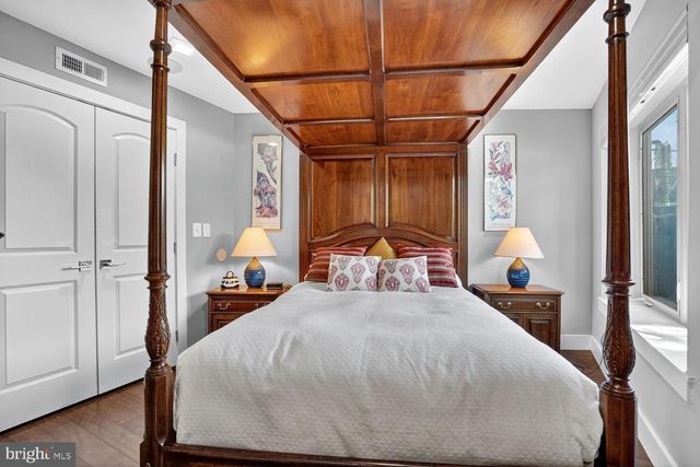 5700 BLAIR RD NE, Washington, DC 20011