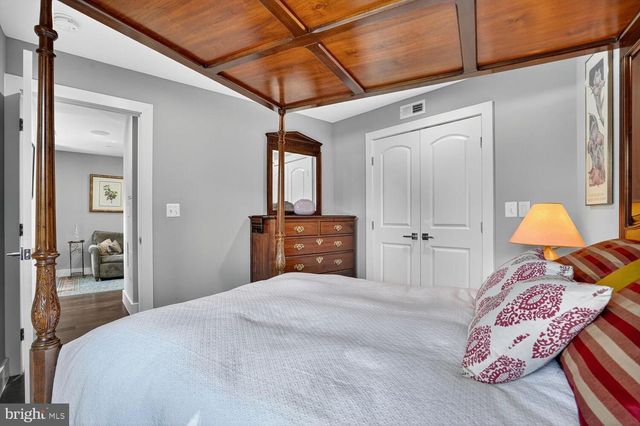 5700 BLAIR RD NE, Washington, DC 20011