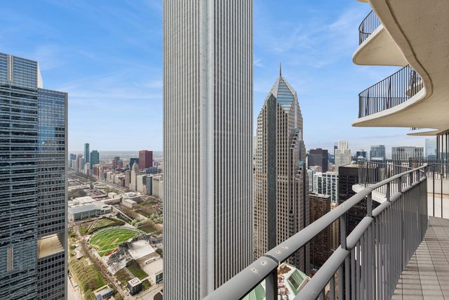 225 N Columbus Drive 6009, Chicago, IL 60601