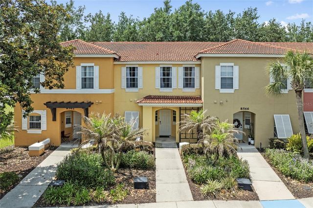 8564 CRYSTAL COVE LOOP, Kissimmee, FL 34747