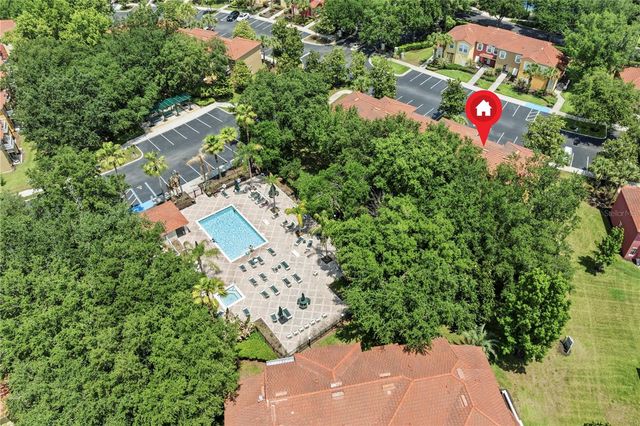 8564 CRYSTAL COVE LOOP, Kissimmee, FL 34747