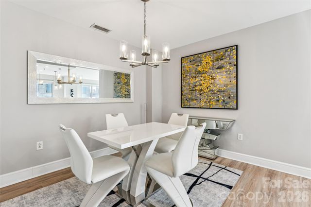 333 W Trade Street 2200, Charlotte, NC 28202