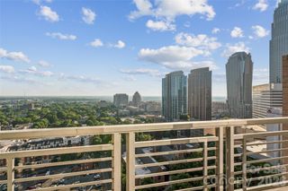 333 W Trade Street 2200, Charlotte, NC 28202