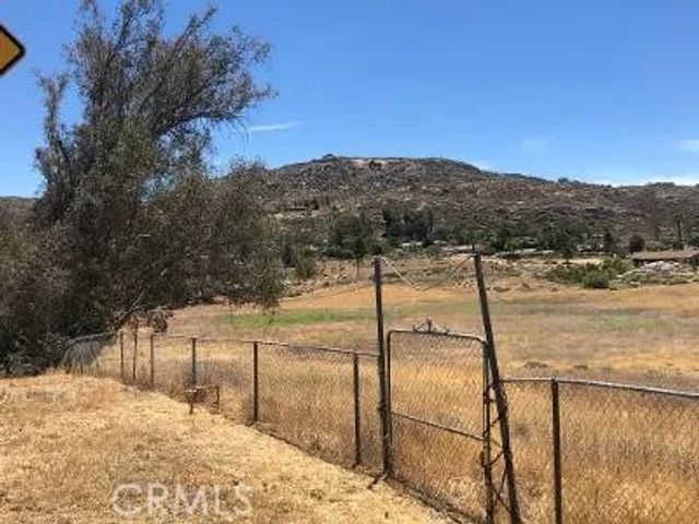 27475 Cornell, Hemet, CA 92544