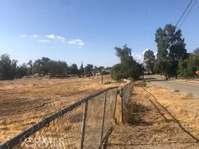 27475 Cornell, Hemet, CA 92544