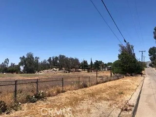 27475 Cornell, Hemet, CA 92544