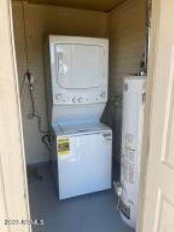 1531 W Michelle Drive, Phoenix, AZ 85023