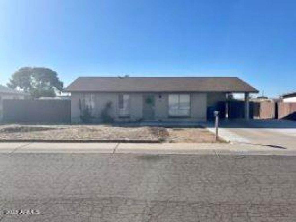 1531 W Michelle Drive, Phoenix, AZ 85023