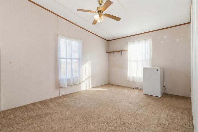 402 State Highway 142, Bakersfield, MO 65609