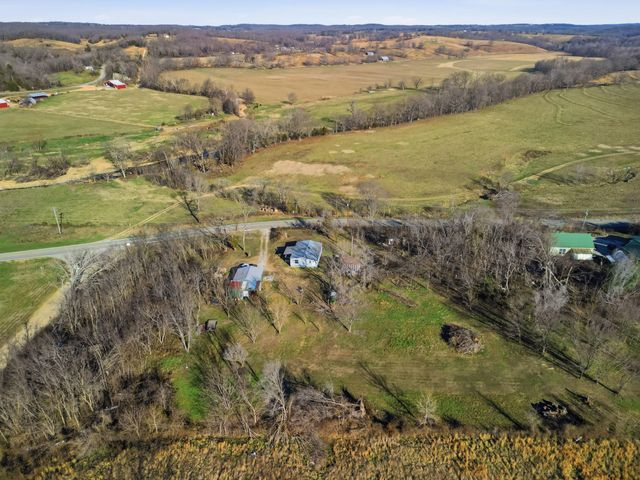 402 State Highway 142, Bakersfield, MO 65609