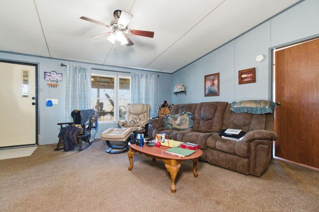 402 State Highway 142, Bakersfield, MO 65609