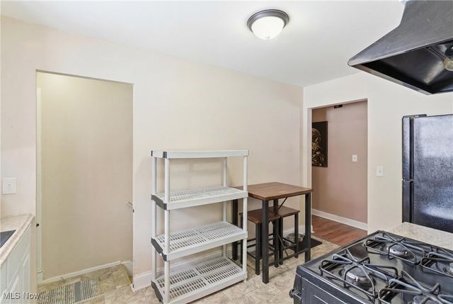 4011 Crest Drive, Cleveland, OH 44109