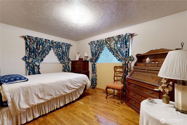 1513 SE Central Avenue, College Place, WA 99324