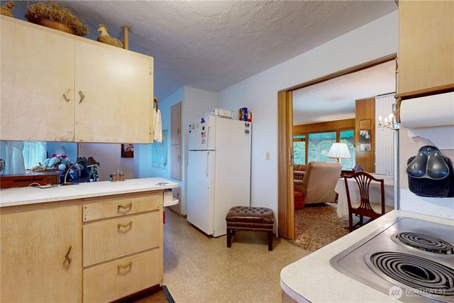 1513 SE Central Avenue, College Place, WA 99324