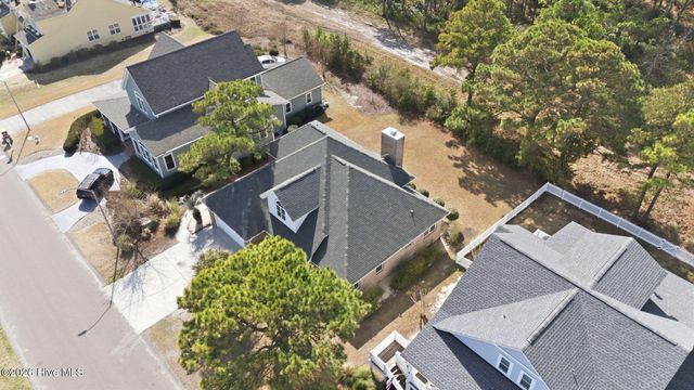717 Settlers Lane, Kure Beach, NC 28449