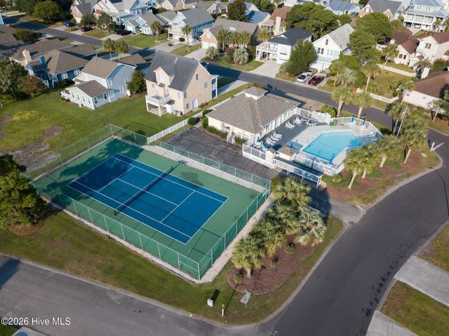 717 Settlers Lane, Kure Beach, NC 28449