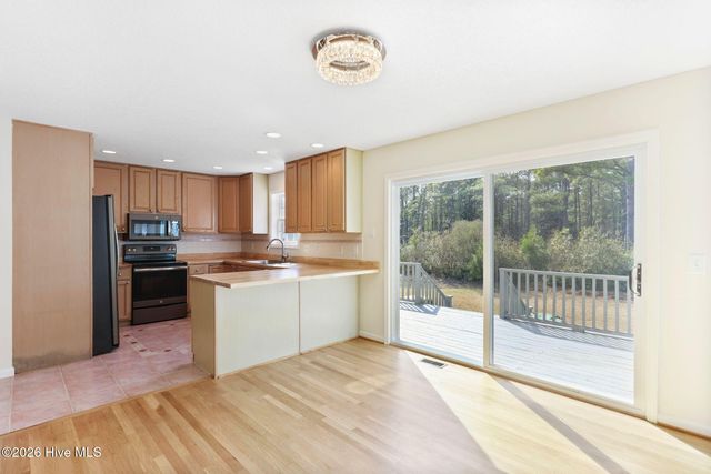 717 Settlers Lane, Kure Beach, NC 28449