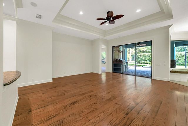 607 VICTORIA HILLS DRIVE, Deland, FL 32724