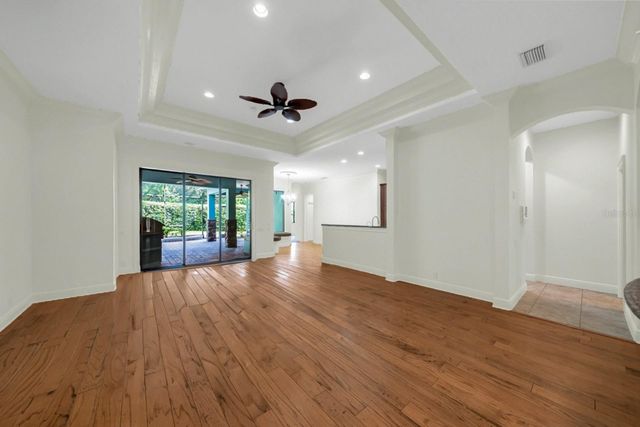 607 VICTORIA HILLS DRIVE, Deland, FL 32724