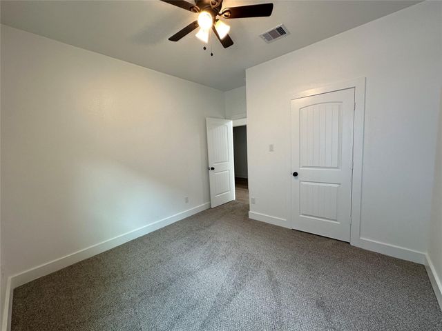 243 Broadhurst Drive A, Houston, TX 77047