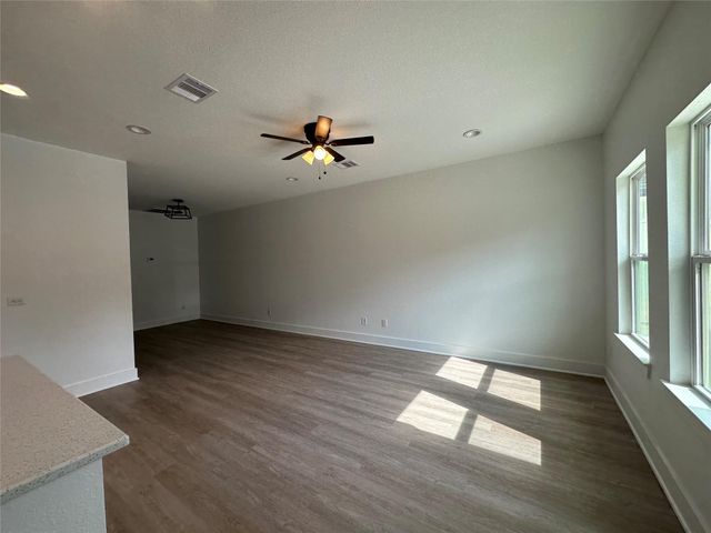 243 Broadhurst Drive A, Houston, TX 77047