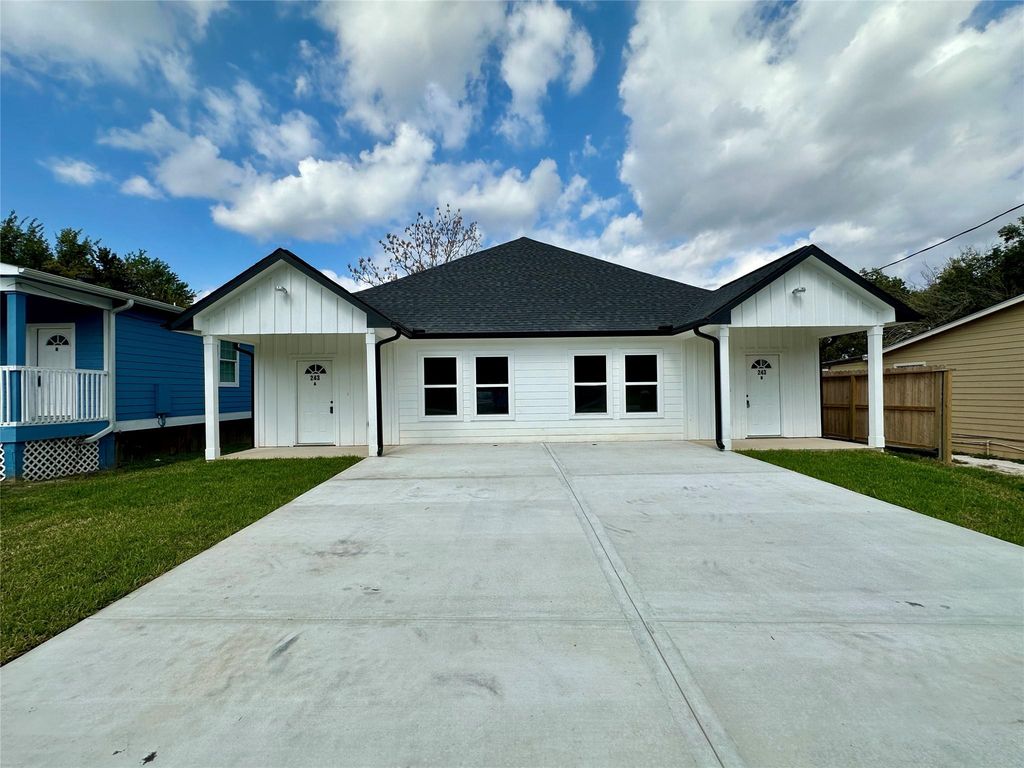 243 Broadhurst Drive A, Houston, TX 77047