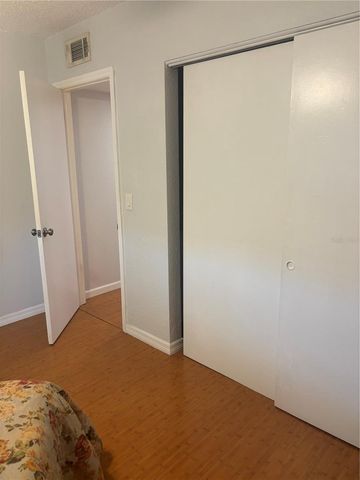 6080 22ND AVENUE N 3, St Petersburg, FL 33710