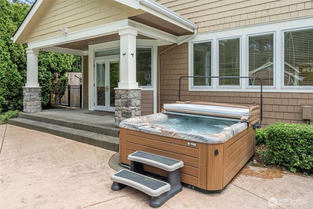 6 Forest Glen Lane SW, Lakewood, WA 98498