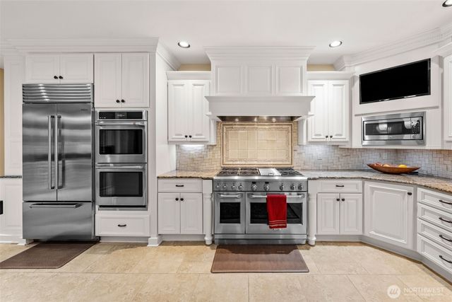 6 Forest Glen Lane SW, Lakewood, WA 98498