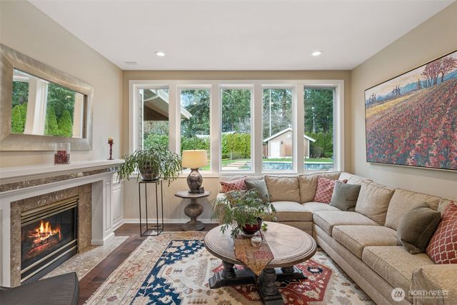 6 Forest Glen Lane SW, Lakewood, WA 98498