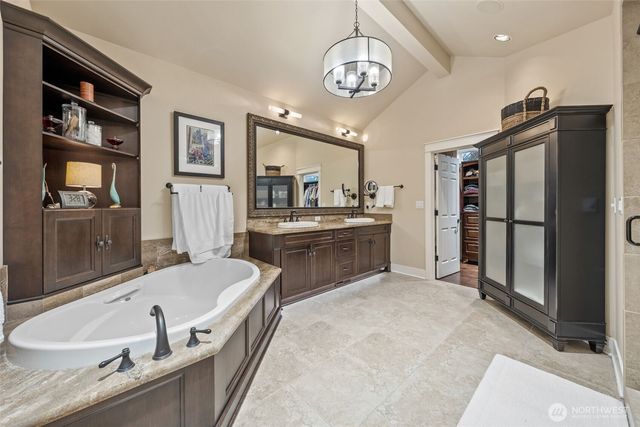 6 Forest Glen Lane SW, Lakewood, WA 98498